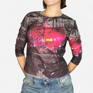 VNTG/Y2K Graphic Print 3/4 Sleeve Fitted Top